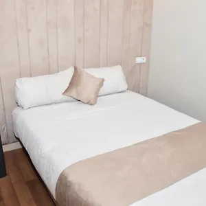 3* Hotel Cade